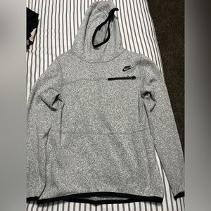 Women’s Nike Thermal Pullover Hoodie